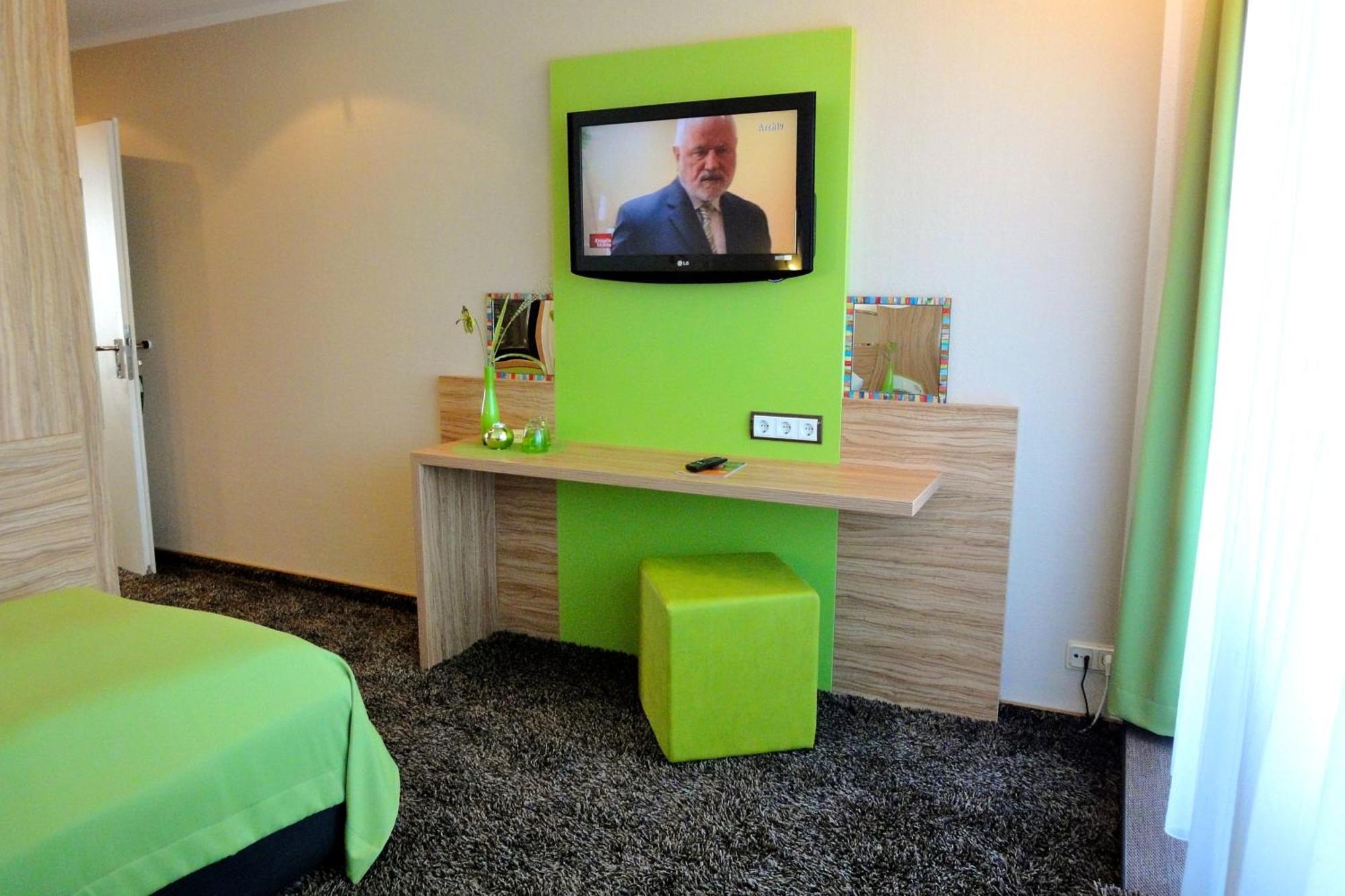 Hotel Scheidberg Wallerfangen Εξωτερικό φωτογραφία