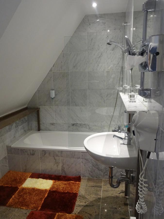 Hotel Scheidberg Wallerfangen Εξωτερικό φωτογραφία